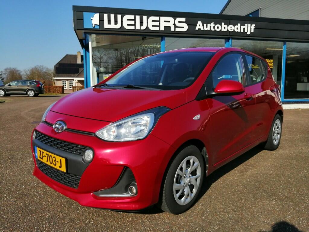 Hyundai-I10-thumb